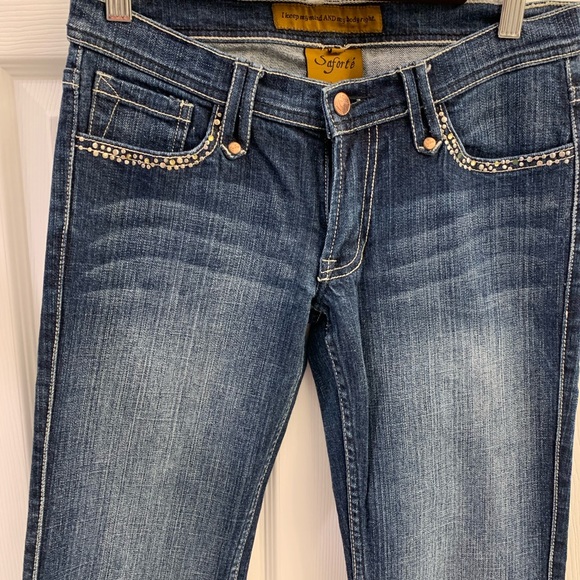 Gorgeous Saforte Flare Low-Rise Jeans - Picture 3 of 7